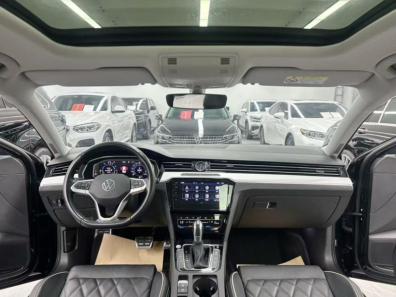 Volkswagen Magotan GTE Hybrid, 2023 — фото 11 из 12