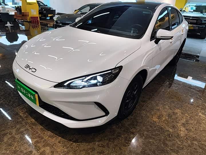 BYD Seal 05 DM-i Hybrid, 2026 — фото 2 из 9
