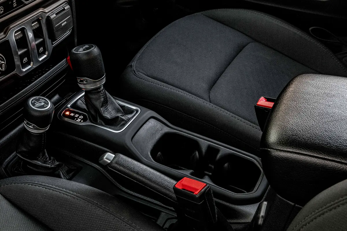 Jeep Wrangler, 2022 — фото 10 из 10