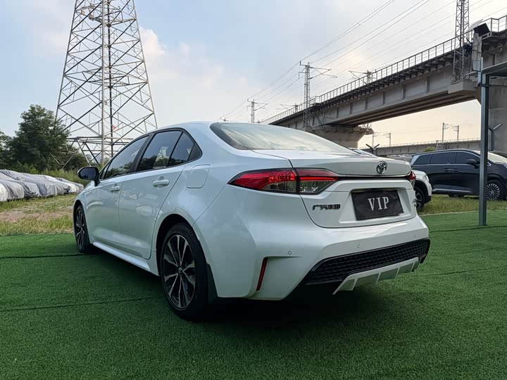 Toyota Levin, 2022 — фото 4 из 9