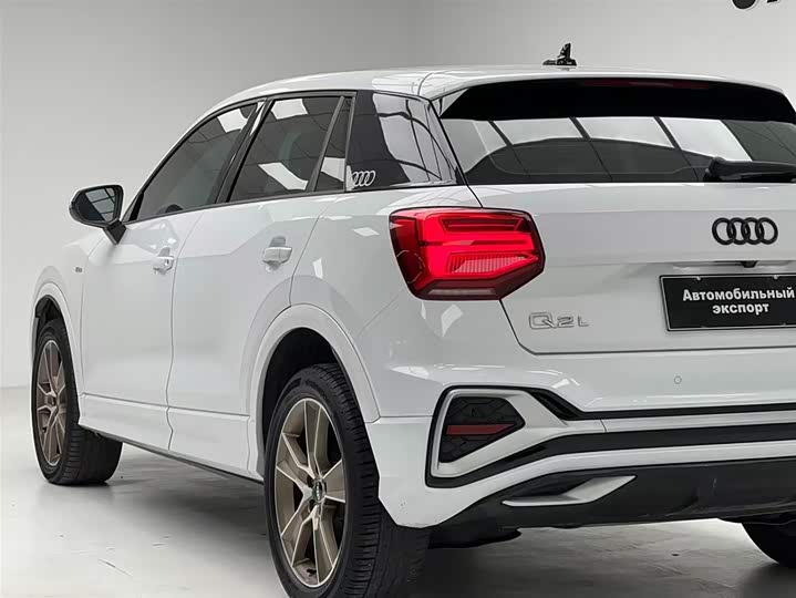 Audi Q2L, 2021 — фото 9 из 9