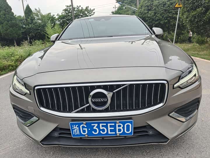 Volvo S60, 2021 — купить в Белгороде под ключ