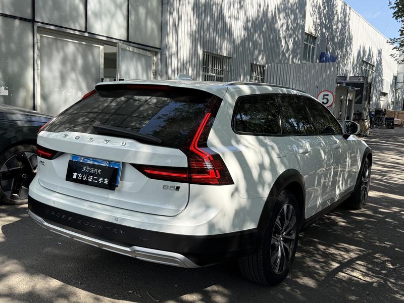 Volvo V90, 2025 — фото 6 из 10