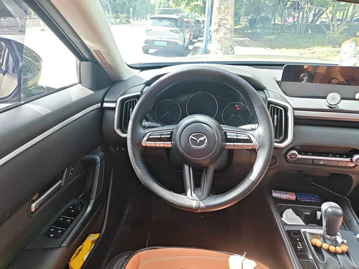 Mazda CX-50, 2023 — фото 6 из 9