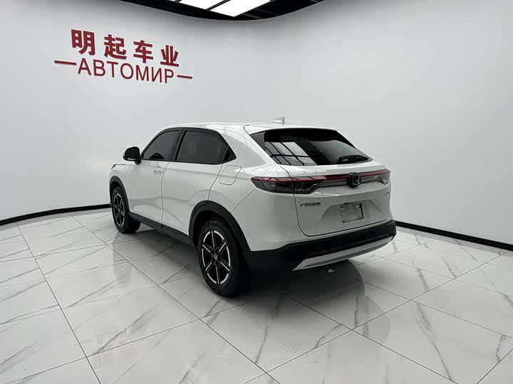 Honda Vezel, 2023 — фото 8 из 9