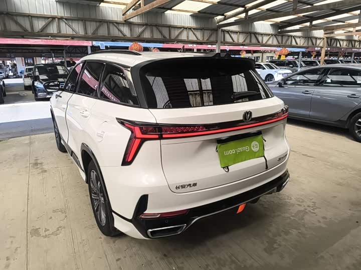 Changan CS75 Plus, 2023 — фото 5 из 9