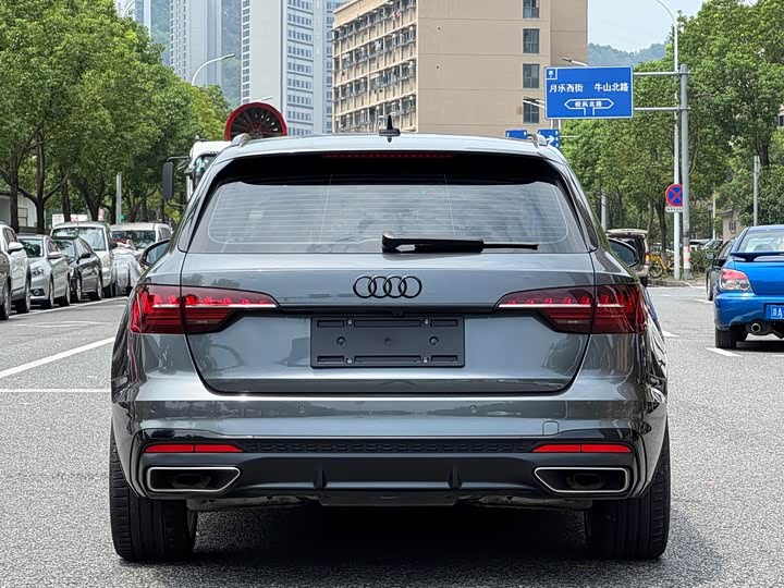 Audi A4, 2024 — фото 5 из 9