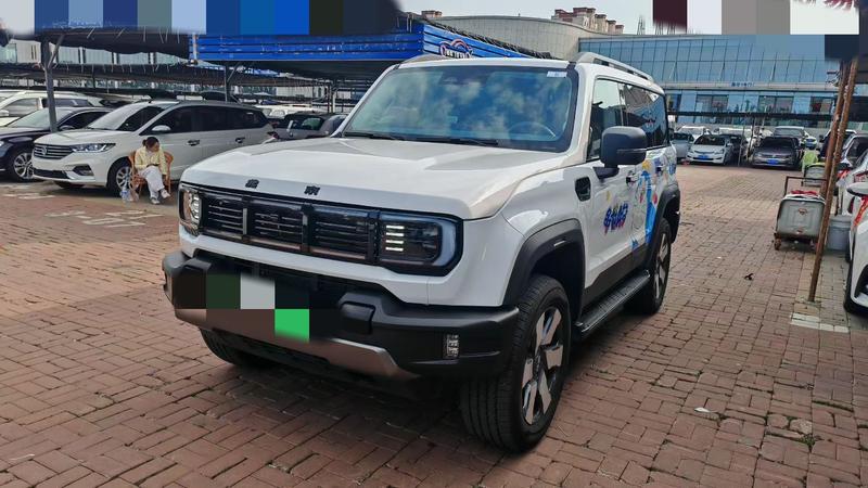 BAIC Beijing BJ40 Hybrid, 2025 — купить в Калуге под ключ