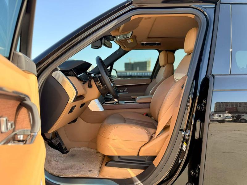 Land Rover Range Rover, 2024 — фото 8 из 10