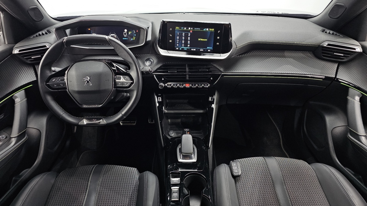Peugeot 2008, 2021 — фото 7 из 12