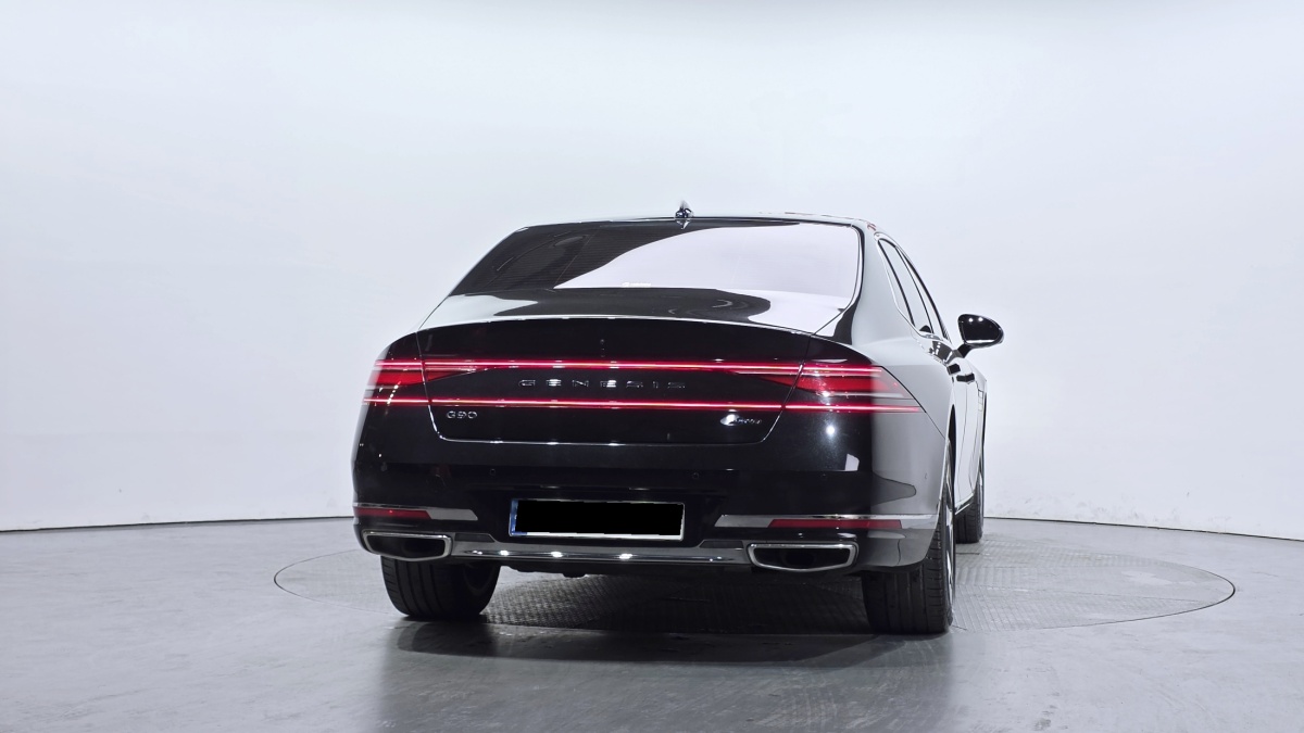 Genesis G90, 2023 — фото 4 из 12