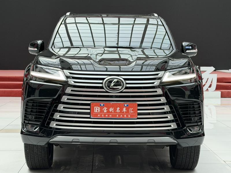Lexus LX, 2024 — фото 2 из 8