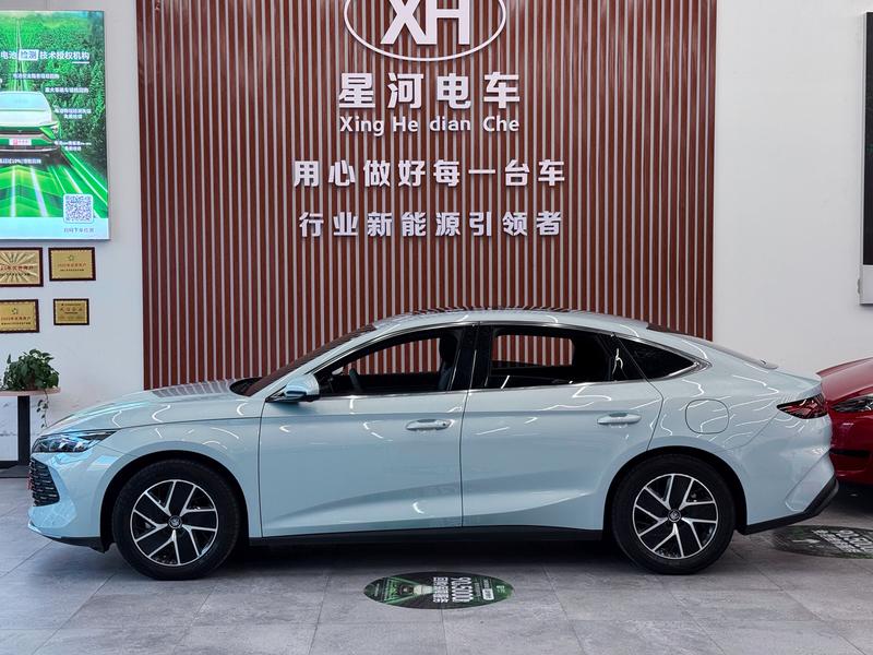BYD Qin L, 2024 — фото 4 из 12
