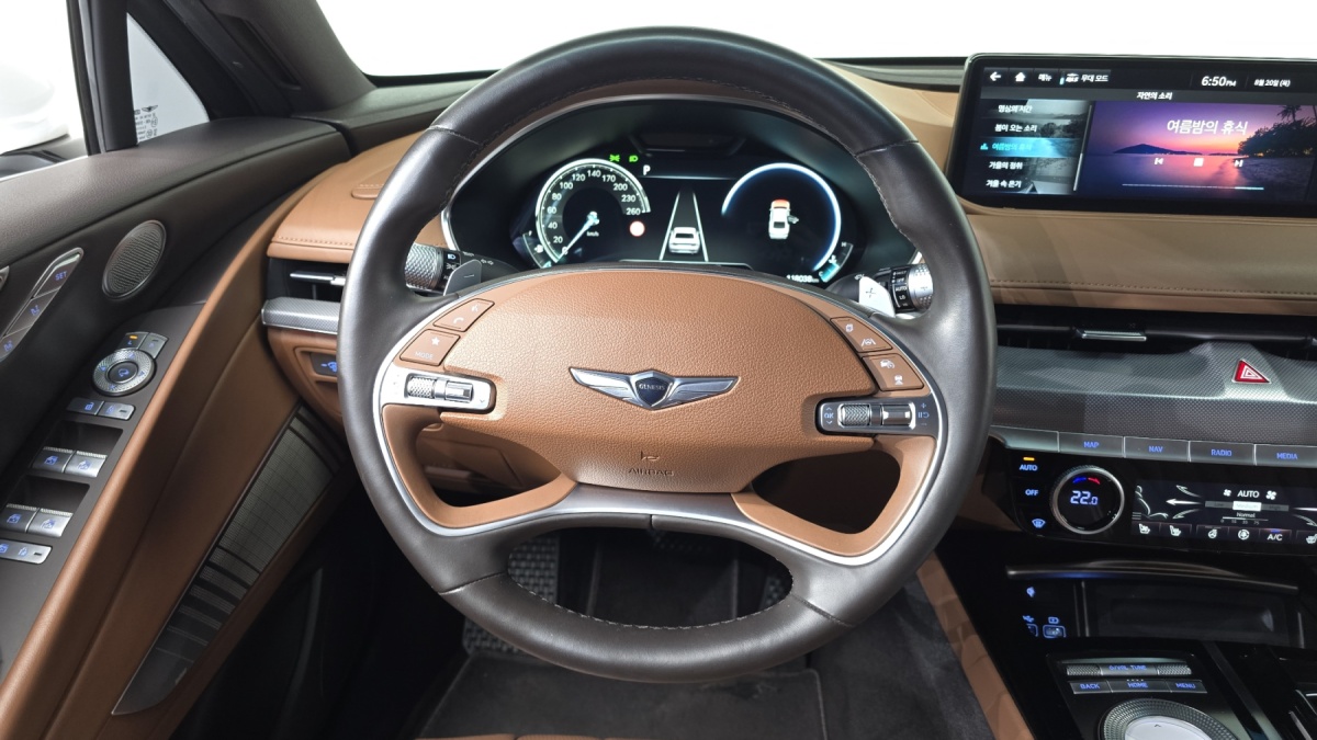 Genesis G80, 2022 — фото 12 из 12