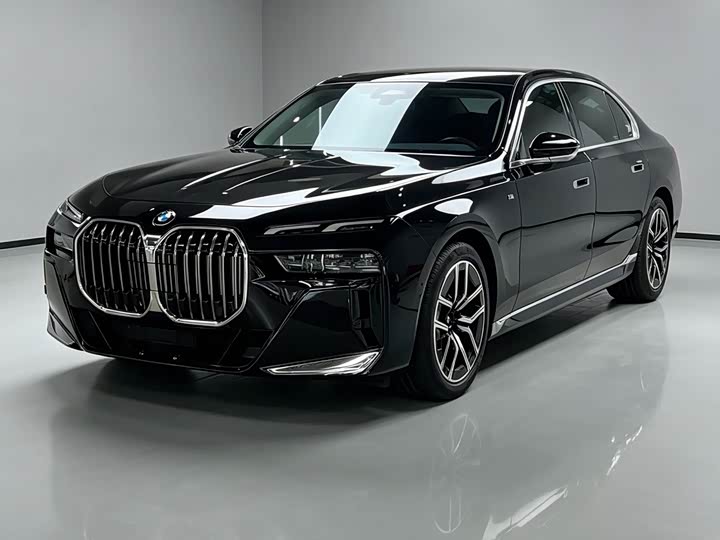 BMW 7 Series, 2022 — купить в Твери под ключ