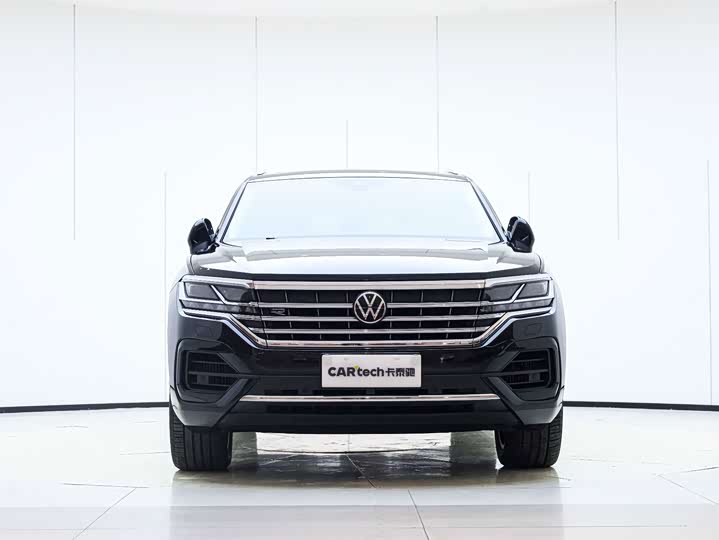 Volkswagen Touareg, 2024 — фото 3 из 9