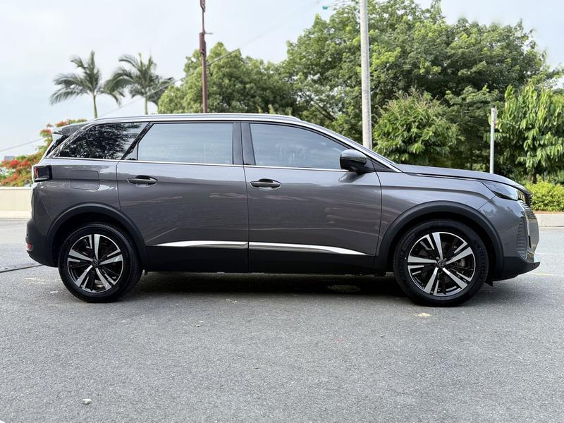 Peugeot 5008, 2023 — фото 8 из 12