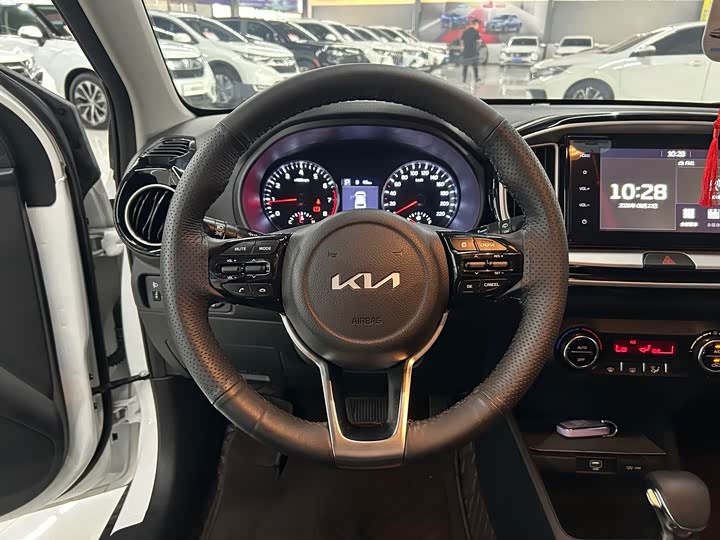Kia KX1, 2025 — фото 7 из 9