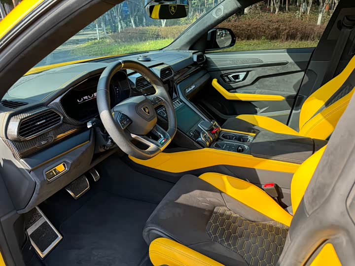 Lamborghini Urus, 2021 — фото 3 из 4