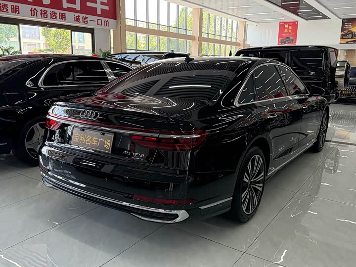 Audi A8, 2025 — фото 6 из 9