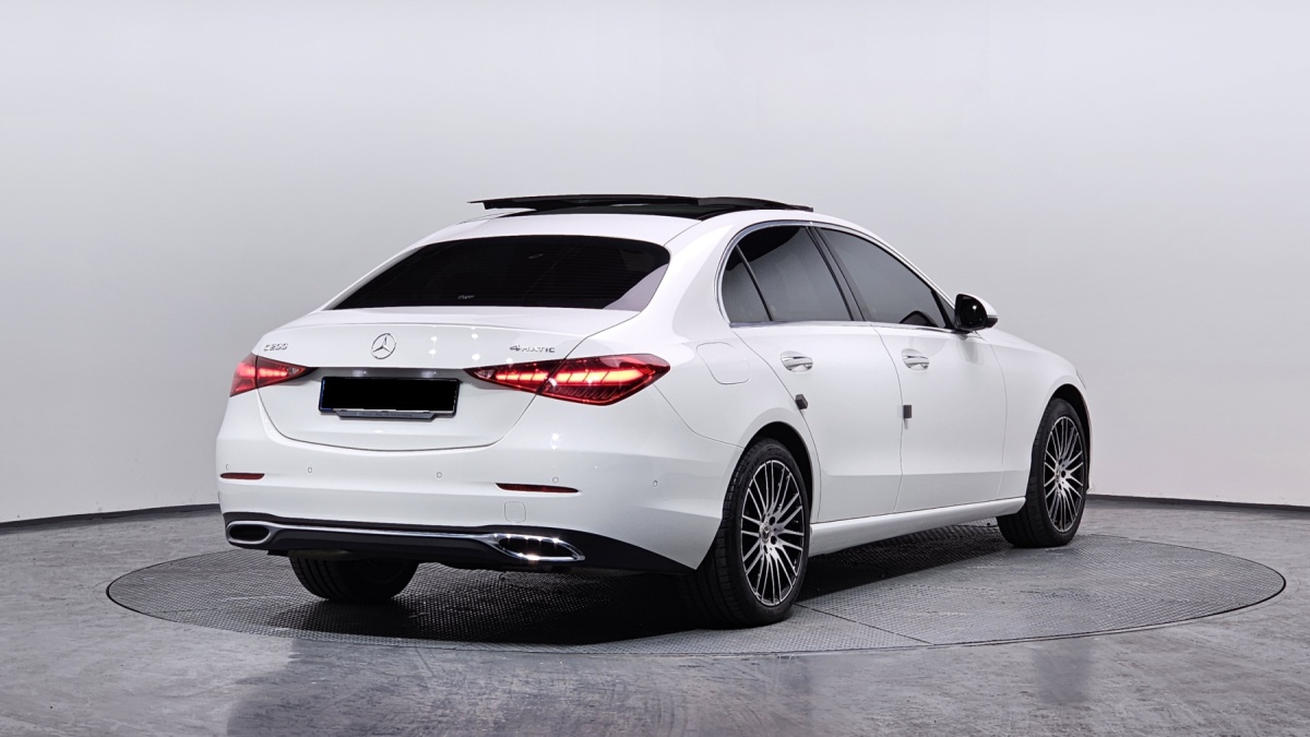 Mercedes-Benz C-Class, 2022 — фото 2 из 12