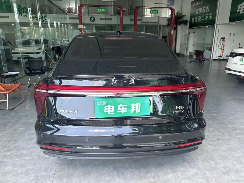 Hongqi H5 Hybrid, 2025 — фото 5 из 9