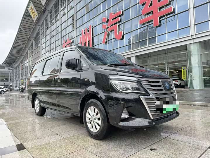 Dongfeng Forthing Lingzhi M5 EV, 2023 — фото 3 из 9