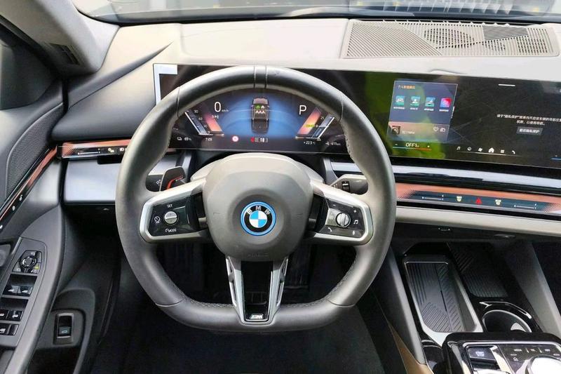BMW i5, 2025 — фото 9 из 12