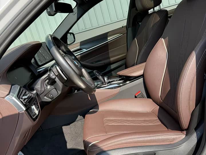 BMW 5 Series, 2023 — фото 6 из 9