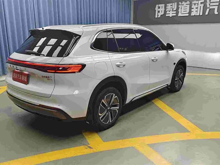 Geely Galaxy Starship 7, 2025 — фото 4 из 9