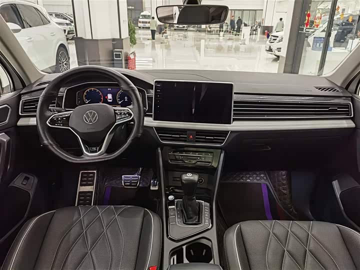 Volkswagen Tiguan L Pro, 2021 — фото 12 из 12