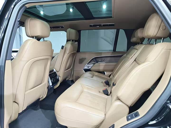 Land Rover Range Rover, 2023 — фото 7 из 9