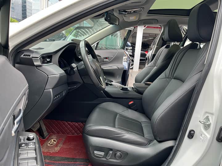 Toyota Harrier, 2022 — фото 8 из 9