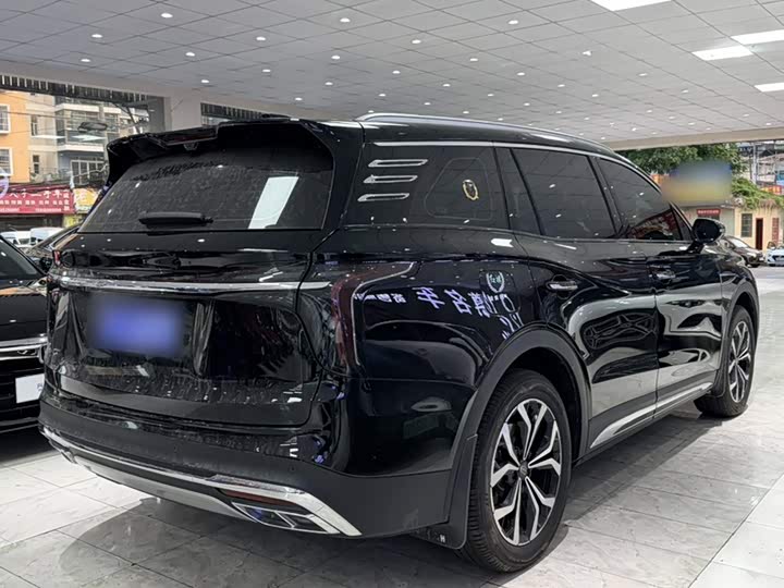 Hongqi HS7, 2025 — фото 8 из 9