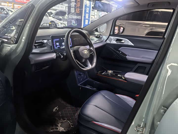 Geely Geometry E Firefly, 2022 — фото 8 из 9