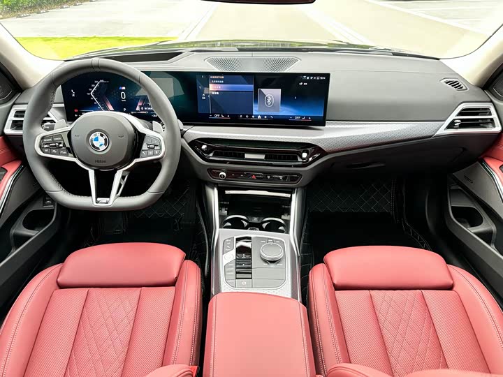 BMW 3 Series, 2025 — фото 4 из 9