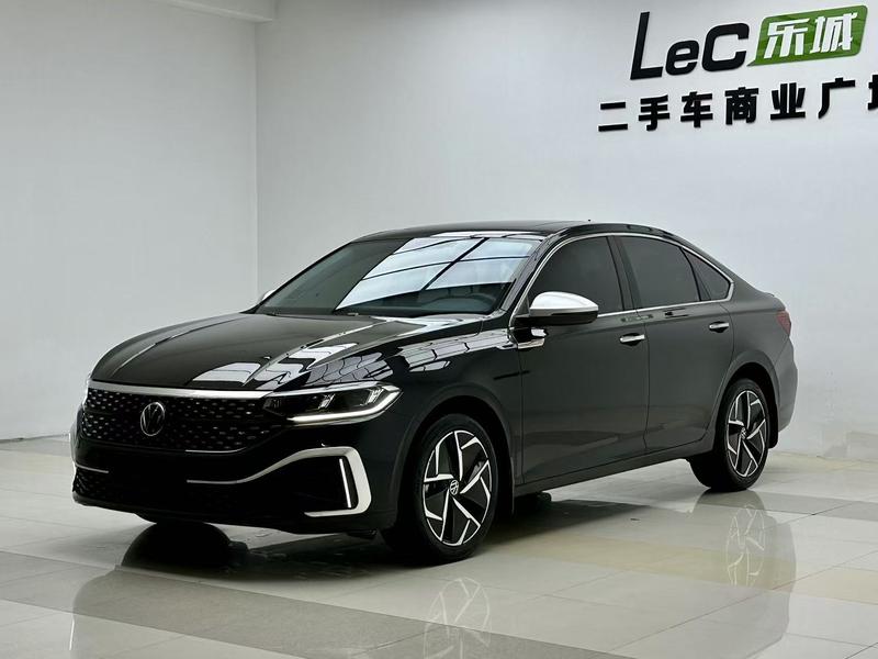 Volkswagen Lavida, 2023 — купить в Белгороде под ключ