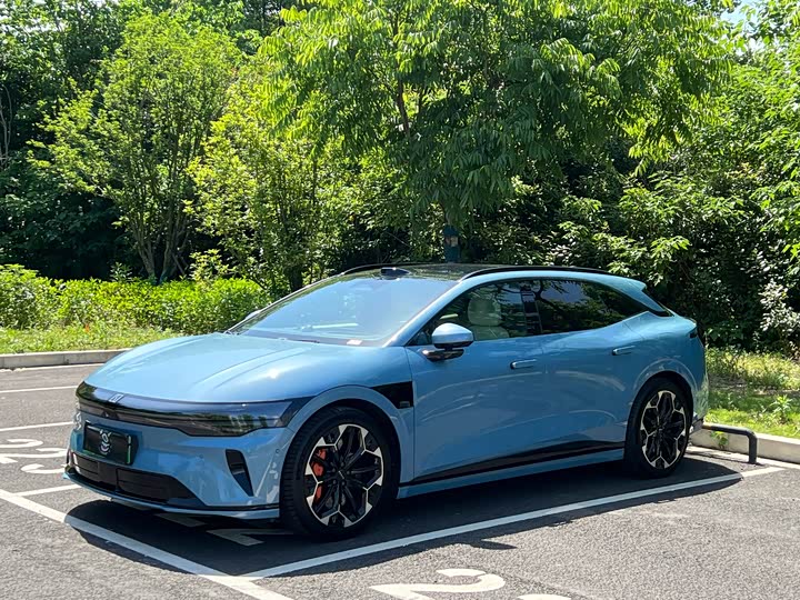 Zeekr 007 GT, 2025 — купить в Москве под ключ