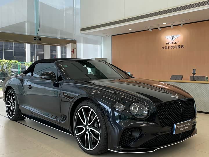 Bentley Continental GT, 2023 — фото 3 из 9