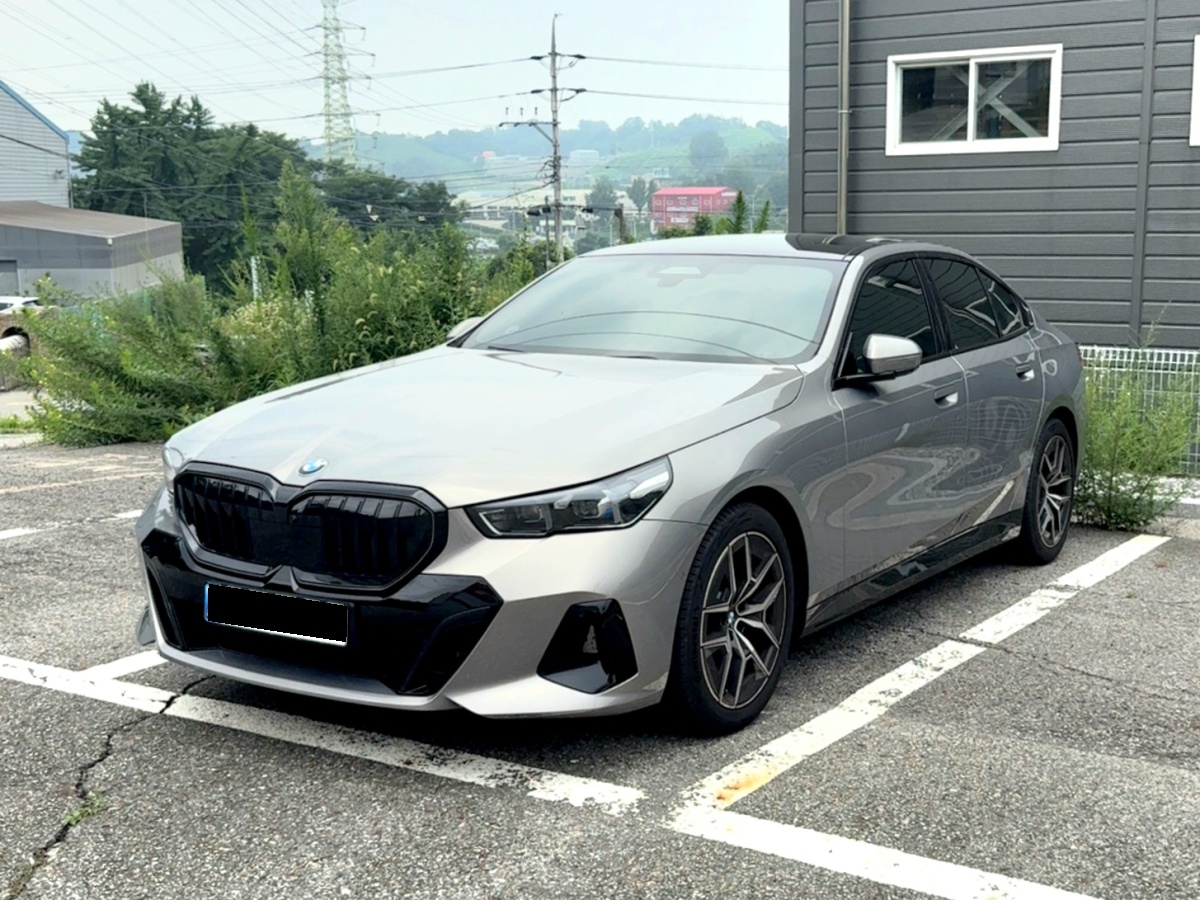 BMW 5 Series, 2025 — купить в Перми под ключ