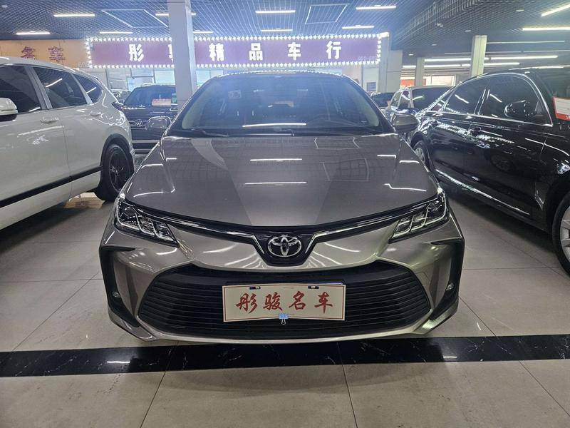 Toyota Corolla, 2021 — фото 2 из 9