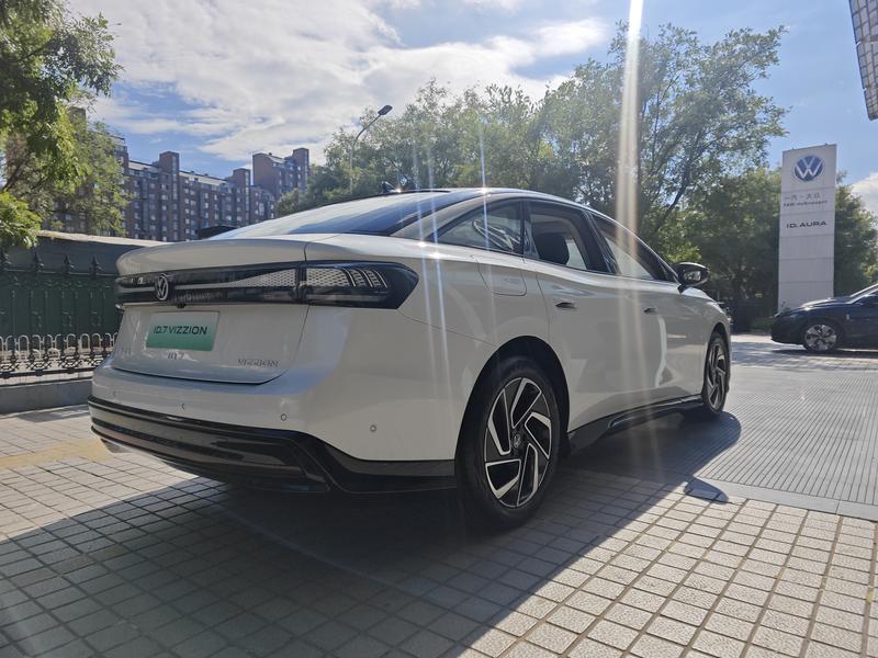 Volkswagen ID.7 Vizzion, 2025 — фото 4 из 12