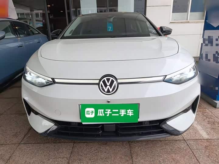 Volkswagen ID.7 Vizzion, 2024 — фото 3 из 9