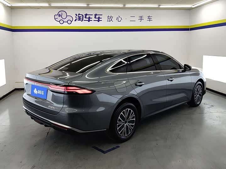 Geely Galaxy Starshine 6, 2025 — фото 3 из 9