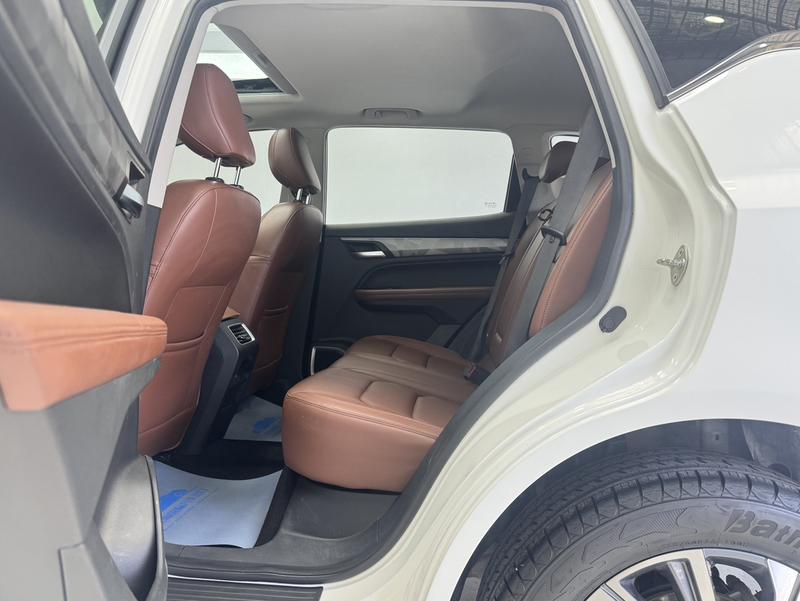 Geely Vision X6, 2022 — фото 11 из 12