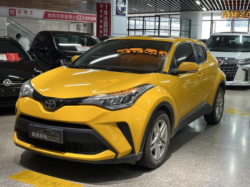 Toyota C-HR, 2022 — купить в Санкт-Петербурге под ключ