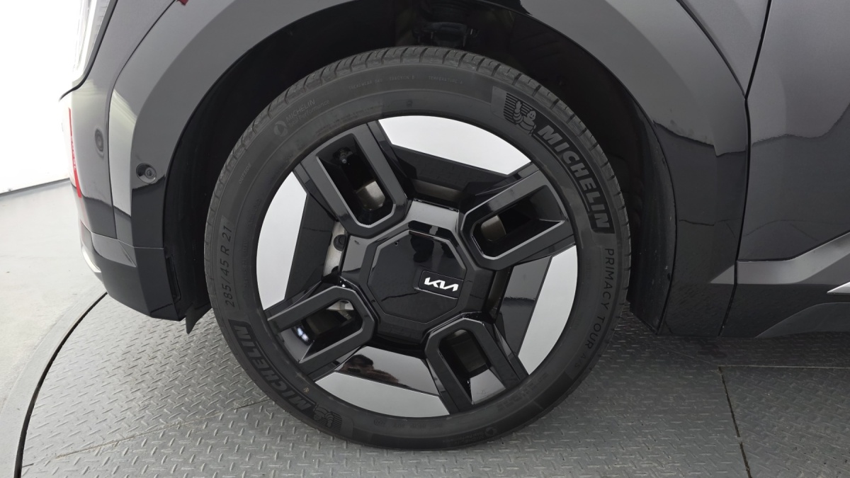 Kia EV9, 2023 — фото 5 из 12