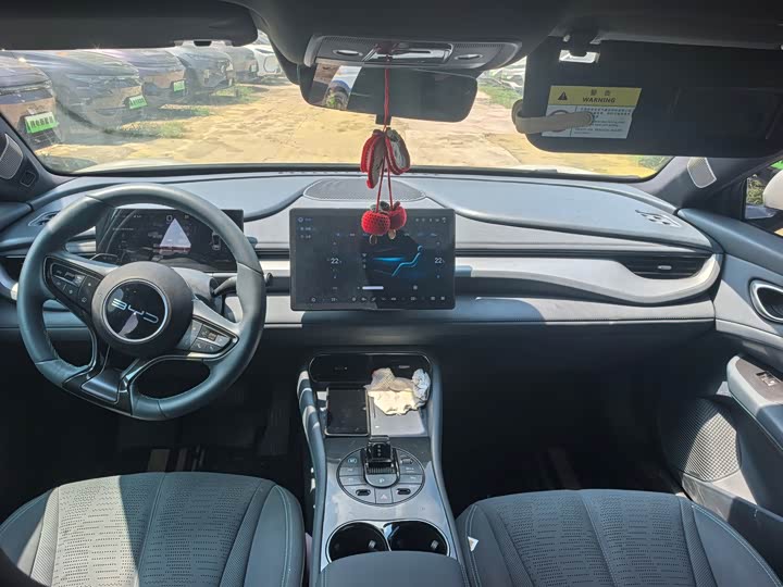 BYD Seal 06 GT, 2025 — фото 6 из 9