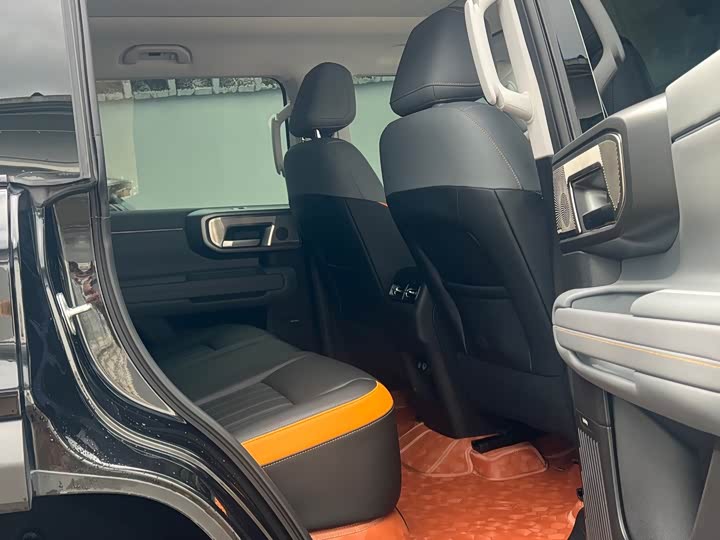 BAIC Beijing BJ40 Hybrid, 2025 — фото 5 из 9