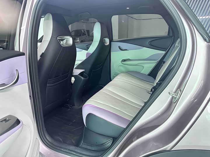 BYD Dolphin, 2023 — фото 8 из 9